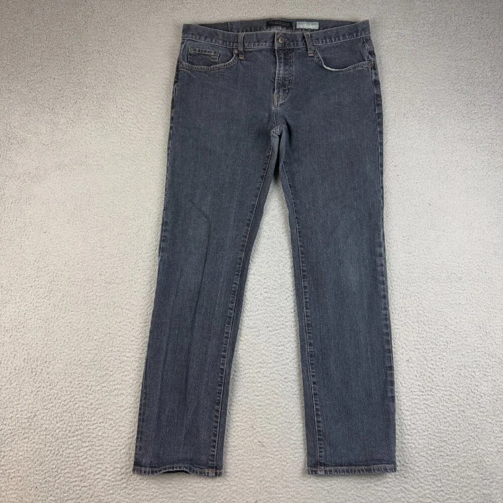 Aeropostale Slim Fit Straight Leg Jeans Men's 34x32 Modern‎ Faded Denim Pants